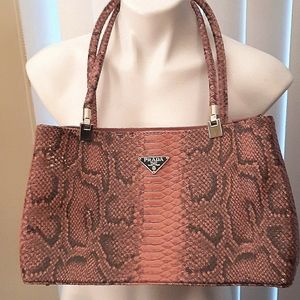 Faux reptile pink/black handbag